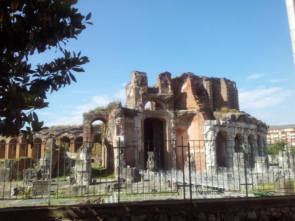 Casa Vacanze Antica Capua Santa Maria Capua Vetere Cameră foto